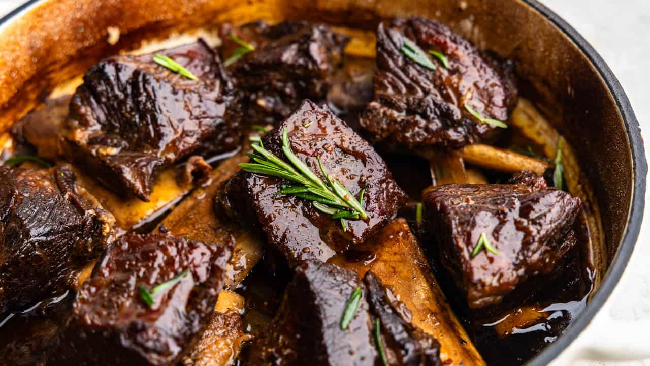 Braised Short Ribs: The Perfect Comfort Food for Any Special Occasion